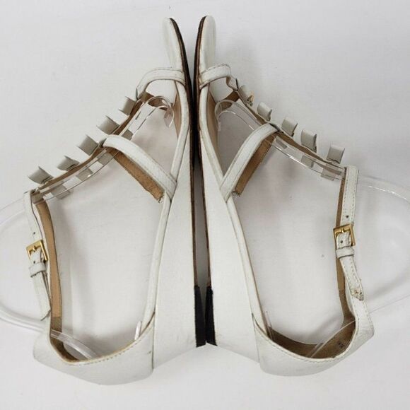 KATE SPADE  WHITE GOLD STRAPPY STUDDED SANDALS 9 M - Picture 8 of 10